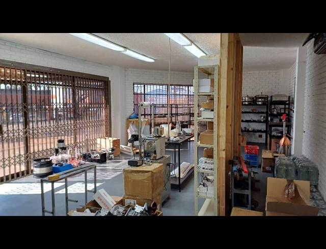 INDUSTRIAL FOR SALE IN HENNOPSPARK